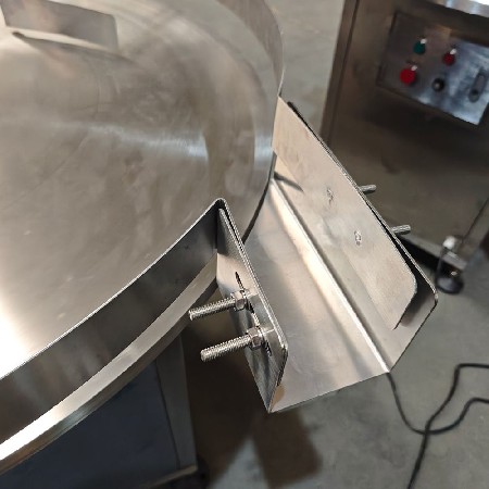 1-meter bottle sorting machine and bottle collecting machine